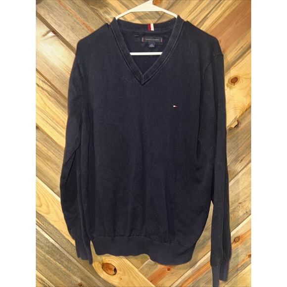 Tommy Hilfiger Men’s Sweater Large Black V-Neck 100% Cotton Classic Pullover - Picture 1 of 4